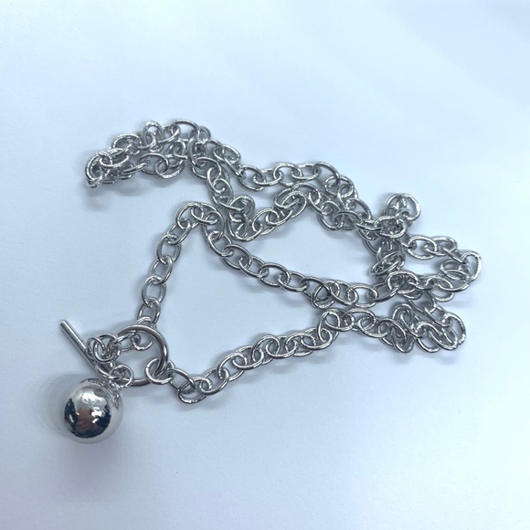 New! 💫 Silver Round Bead Pendant Chain Necklace - Picture 3 of 4